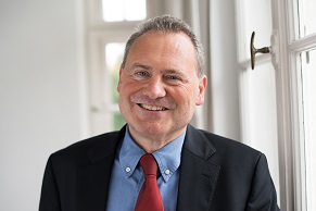 Michael Kratzmair, geva-institut