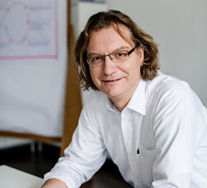 Michael Kraack, emcra GmbH